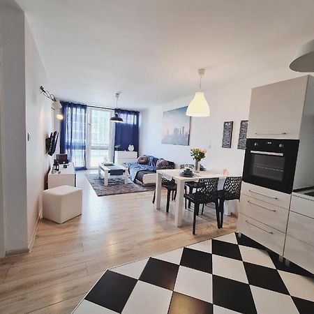Apartament Centrum Jana Pawla II Varsavia Esterno foto